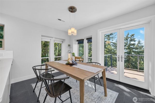 104 Morey Avenue, Bellingham, WA 98225