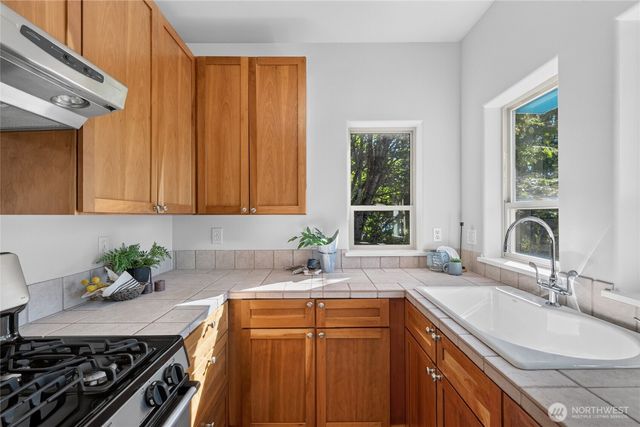 104 Morey Avenue, Bellingham, WA 98225