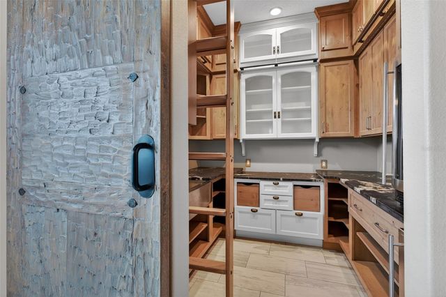 27 LAS PALMAS WAY, Palm Coast, FL 32137