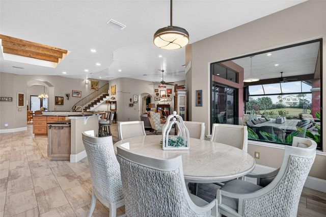 27 LAS PALMAS WAY, Palm Coast, FL 32137