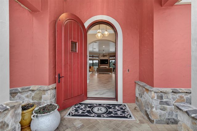 27 LAS PALMAS WAY, Palm Coast, FL 32137