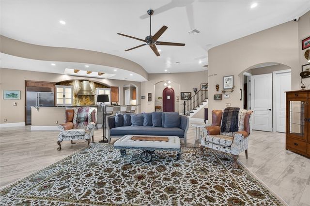 27 LAS PALMAS WAY, Palm Coast, FL 32137