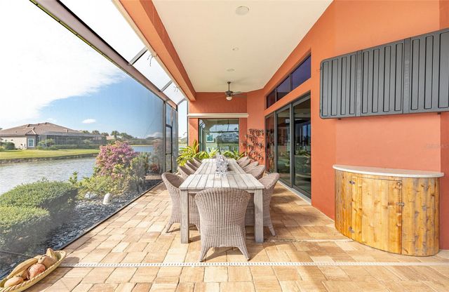 27 LAS PALMAS WAY, Palm Coast, FL 32137