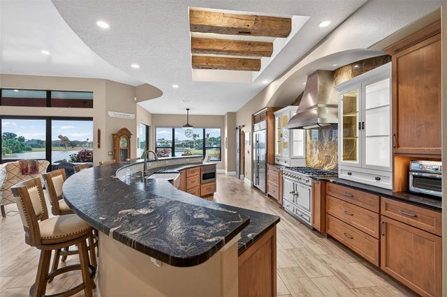 27 LAS PALMAS WAY, Palm Coast, FL 32137