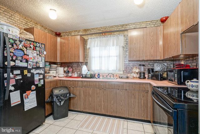 15 MELROSE LN, Willingboro, NJ 08046