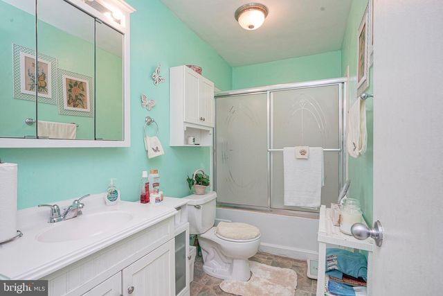 15 MELROSE LN, Willingboro, NJ 08046