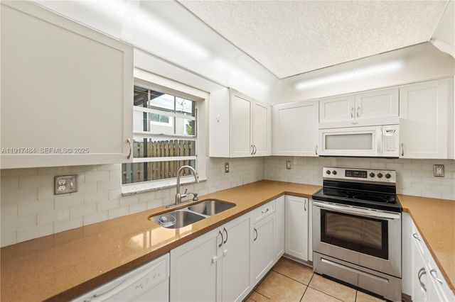 5263 SW 121st Ave 5263, Cooper City, FL 33330