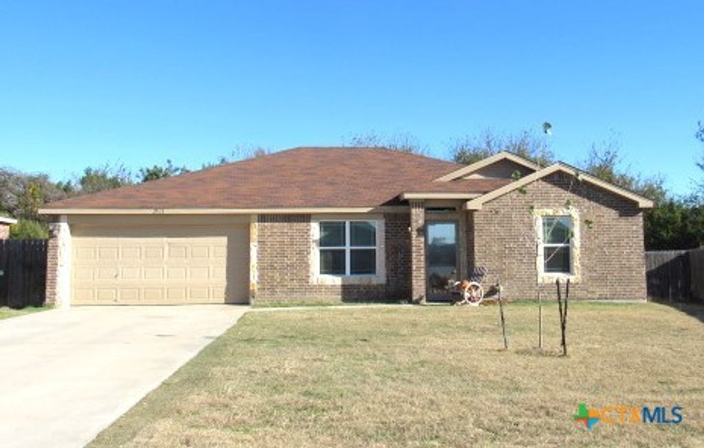 2521 Heartland Avenue, Copperas Cove, TX 76522
