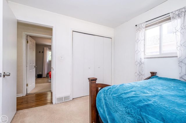 26704 Potomac Court, Center Line, MI 48015