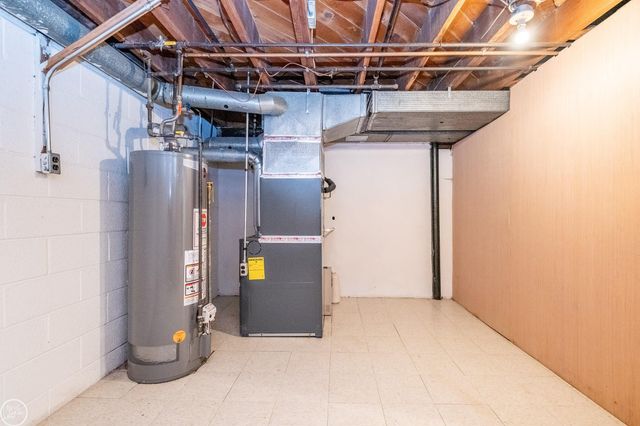 26704 Potomac Court, Center Line, MI 48015