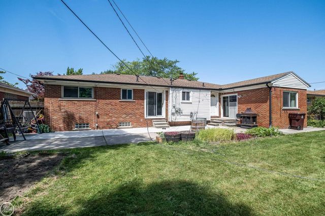 26704 Potomac Court, Center Line, MI 48015