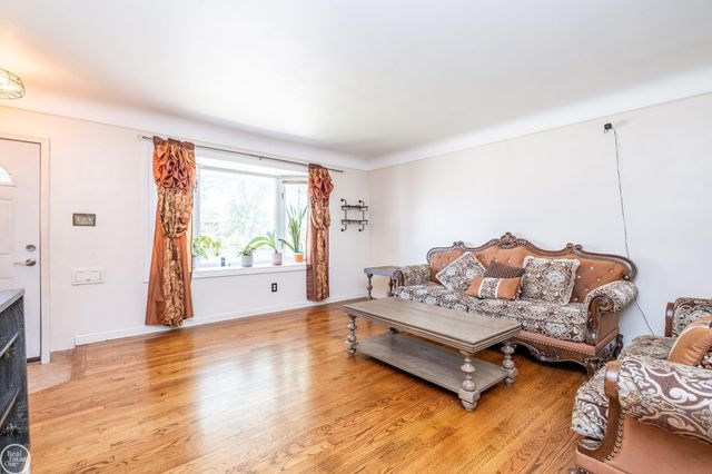 26704 Potomac Court, Center Line, MI 48015