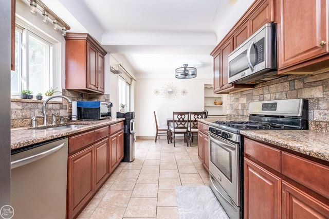 26704 Potomac Court, Center Line, MI 48015