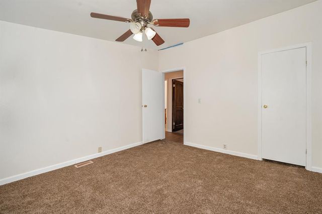 15908 Oakside Drive, Newalla, OK 74857