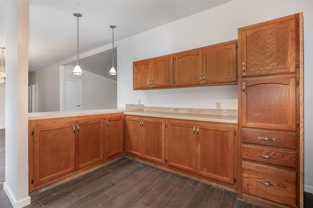 15908 Oakside Drive, Newalla, OK 74857