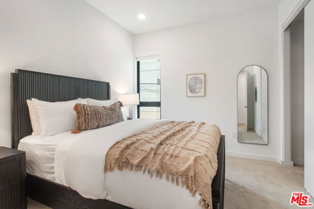 10310 Santa Monica Boulevard 318, Los Angeles, CA 90025