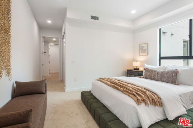 10310 Santa Monica Boulevard 318, Los Angeles, CA 90025