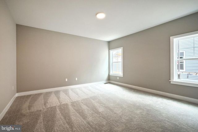 515 ESTATE DR, Mechanicsburg, PA 17055