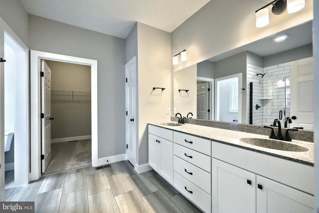 515 ESTATE DR, Mechanicsburg, PA 17055