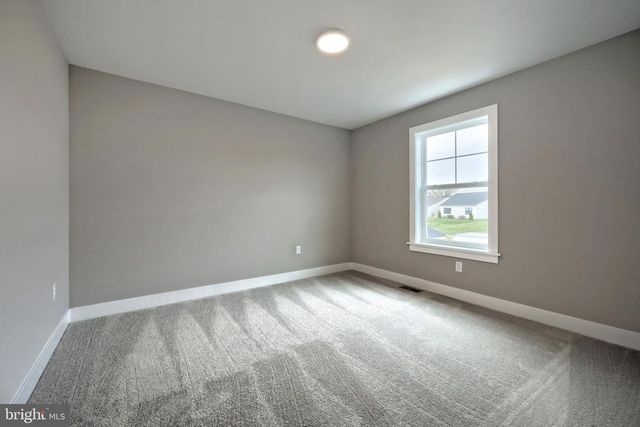 515 ESTATE DR, Mechanicsburg, PA 17055