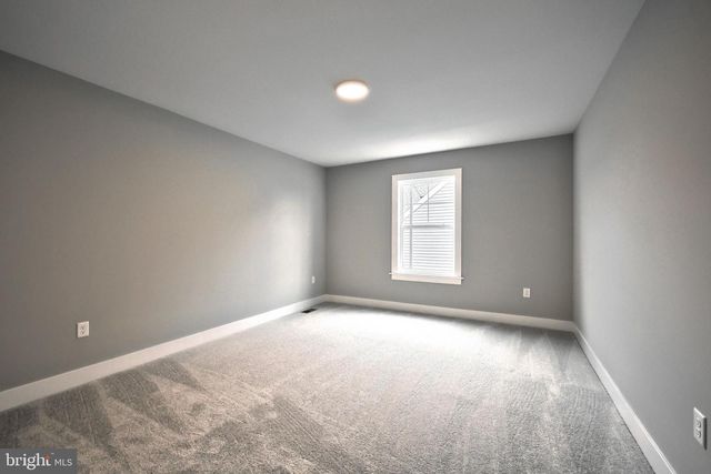 515 ESTATE DR, Mechanicsburg, PA 17055