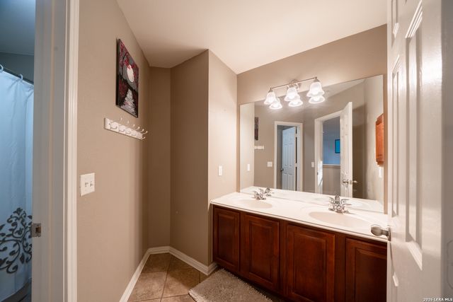 13034 Wild Heart, Helotes, TX 78023