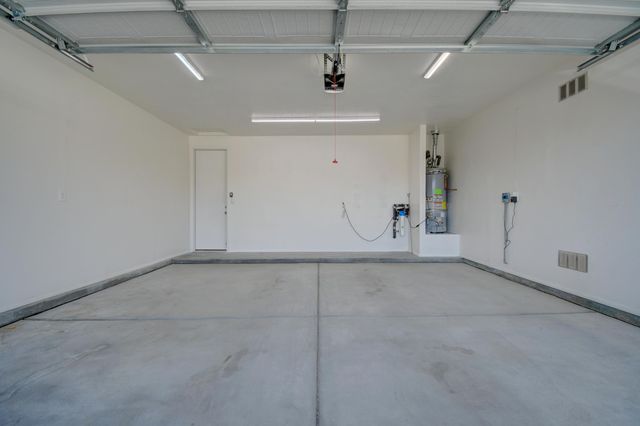 9001 Cambrils Drive NW, Albuquerque, NM 87114