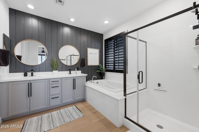 25689 N 140th Lane, Surprise, AZ 85387