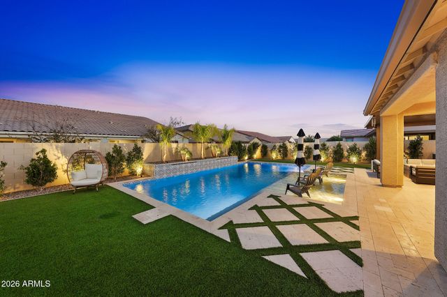 25689 N 140th Lane, Surprise, AZ 85387