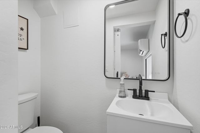 25689 N 140th Lane, Surprise, AZ 85387