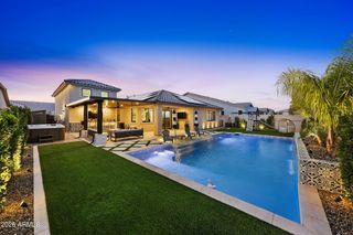 25689 N 140th Lane, Surprise, AZ 85387