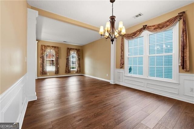 110 Wallnut Hall Circle, Woodstock, GA 30189