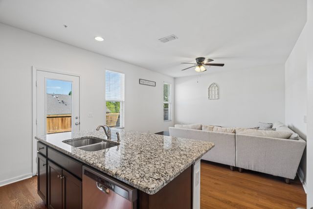 219 Esker Dr, Mount Juliet, TN 37122