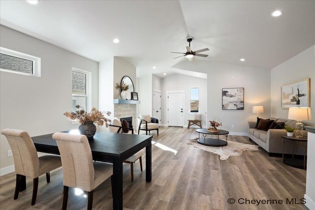 4001 SADDLEBACK LN, Cheyenne, WY 82001