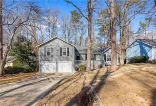 285 Tyson Circle, Roswell, GA 30076