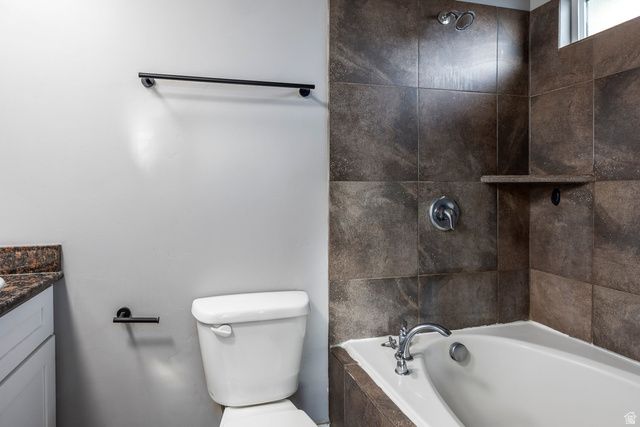 1070 E HUNTER LN, Eagle Mountain, UT 84005