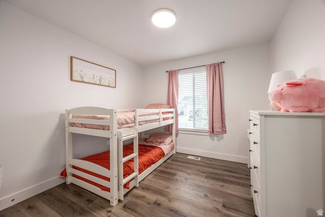 1070 E HUNTER LN, Eagle Mountain, UT 84005