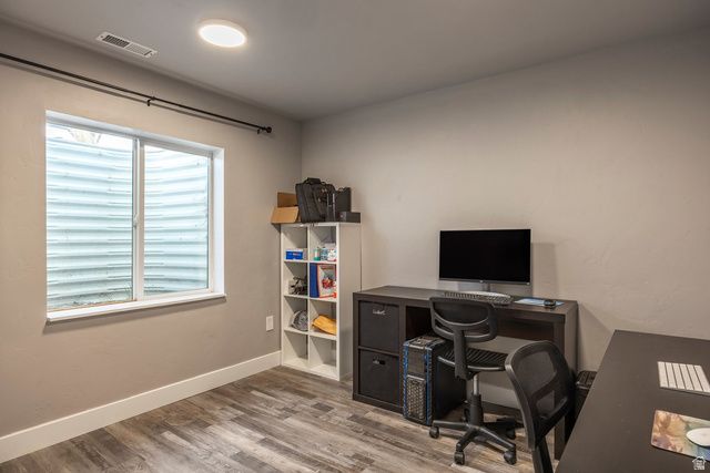 1070 E HUNTER LN, Eagle Mountain, UT 84005