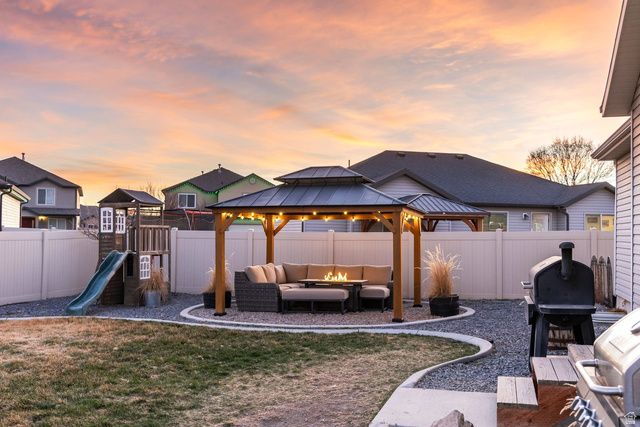 1070 E HUNTER LN, Eagle Mountain, UT 84005