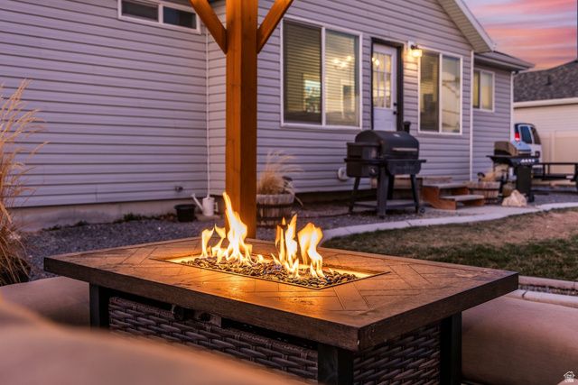 1070 E HUNTER LN, Eagle Mountain, UT 84005