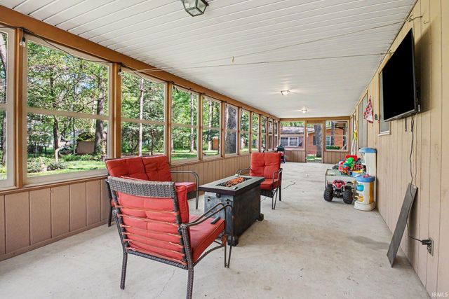 50590 Tecumseh Drive, Granger, IN 46530