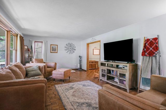 50590 Tecumseh Drive, Granger, IN 46530
