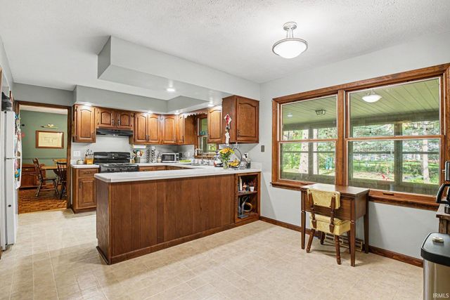 50590 Tecumseh Drive, Granger, IN 46530