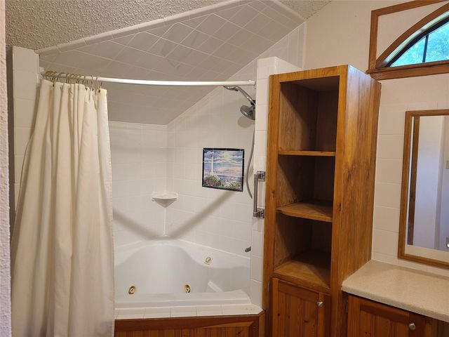 26605 Orchid Court, Huntsville, TX 77320