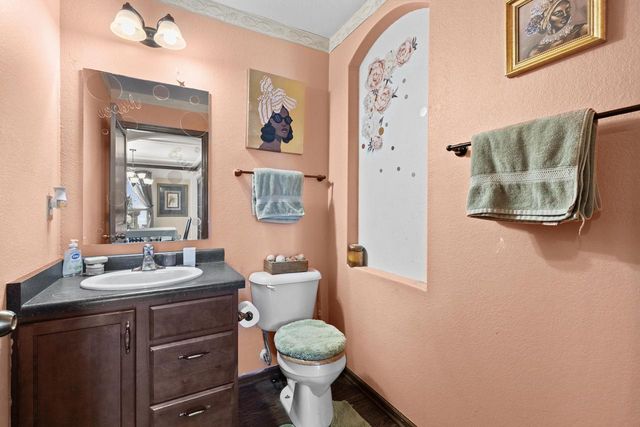 9502 W Parkland COURT, Milwaukee, WI 53224