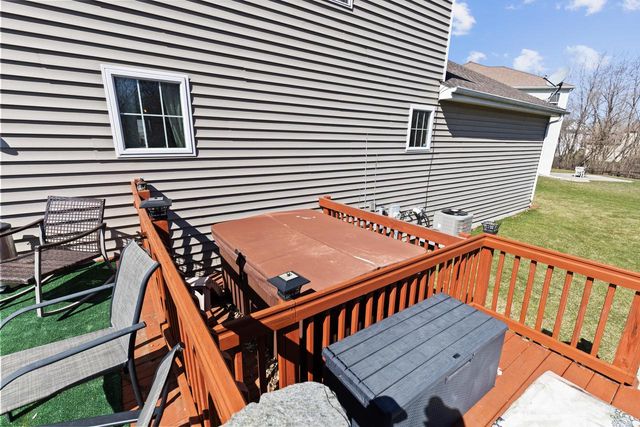 9502 W Parkland COURT, Milwaukee, WI 53224
