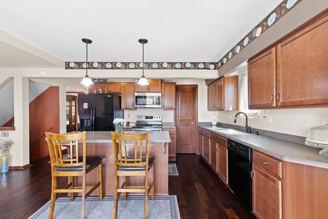 9502 W Parkland COURT, Milwaukee, WI 53224