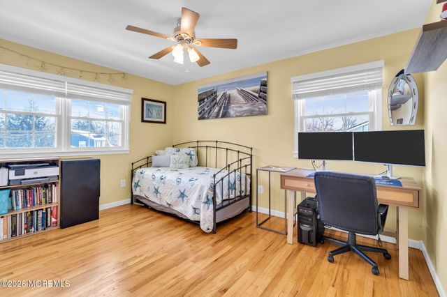 4 Meadowbrook Drive, Howell, NJ 07731