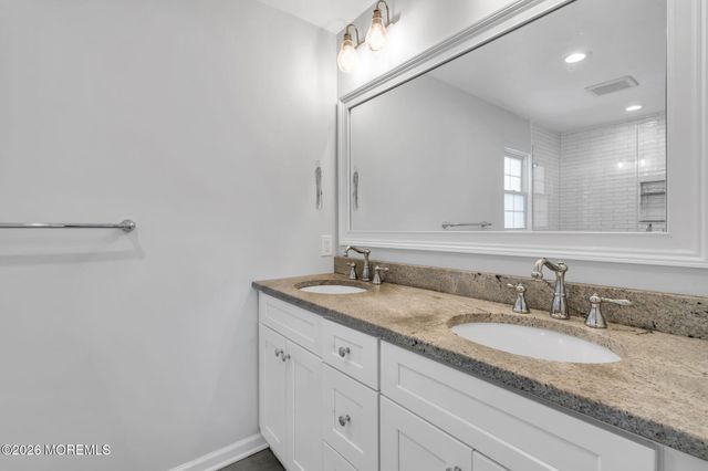 4 Meadowbrook Drive, Howell, NJ 07731