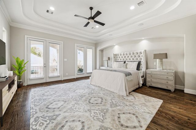 5025 Augusta Street, Houston, TX 77007